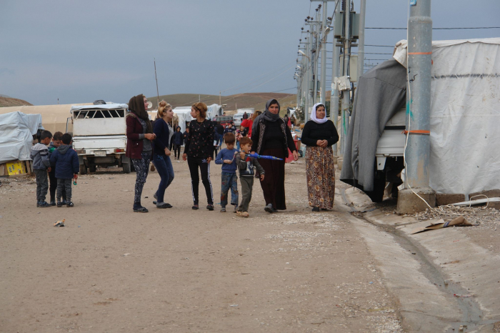 Дохук - езидские переселенцы жалуются на отсутствие больниц и родильных отделений в лагерях