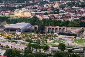 Площади Европы с высоты птичьего полета: в Тбилиси пройдет уникальная выставка 
