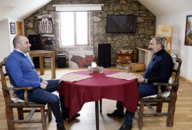 Премьер-министр Армении и Грузии провели неформальную встречу