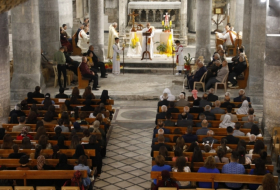 Iraqi christians celebrate second easter after isis