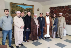 A government delegation visited the Yezidi temple
