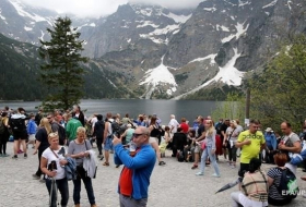 Borders will not open: what does the opening of the tourist season in Georgia mean