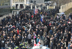 На акции у Тбилисского горсуда задержаны 15 человек