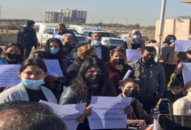 Yazidi refugees from Syria staged a demonstration at the UN office in Erbil