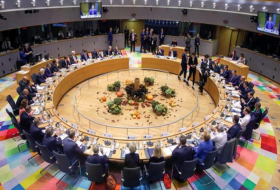 Лидеры ЕС проводят экстренный саммит по ситуации в Украине