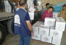 The Ministry of Immigration of Iraq distributes humanitarian aid to Yazidi refugees and displaced persons in the camps of Erbil and Sulaymaniyah