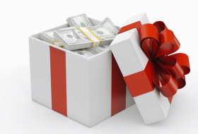 Что дарят грузинским чиновникам и кто получает самые дорогие подарки – исследование
