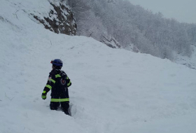 In Bakuriani, a helicopter will be involved in the search and rescue operation of a person trapped in a mass of snow