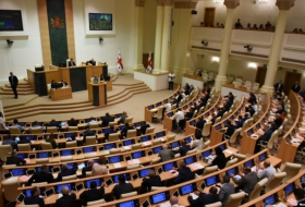 Parlamento ya Gurcistanê dijberî ya jibo qanûna li ser zagonên hilbijartinê nerazî ne