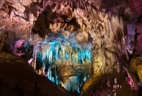 Пещеры Прометея и Сатаплия временно закрыты