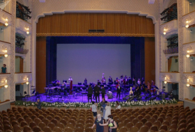 In Georgia, the Opera and Ballet Theater prepares a gala concert for the audience