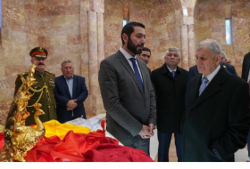 Президент Ирака посетил езидский храм в Армении